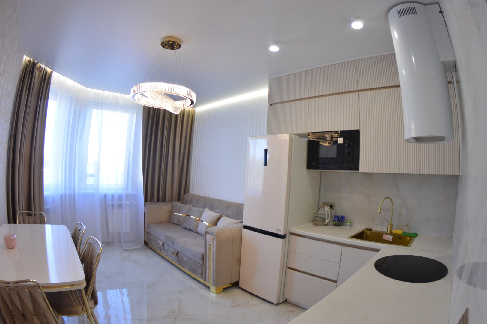 Квартира Дизайнерская Евротрешка на Мира 5 В