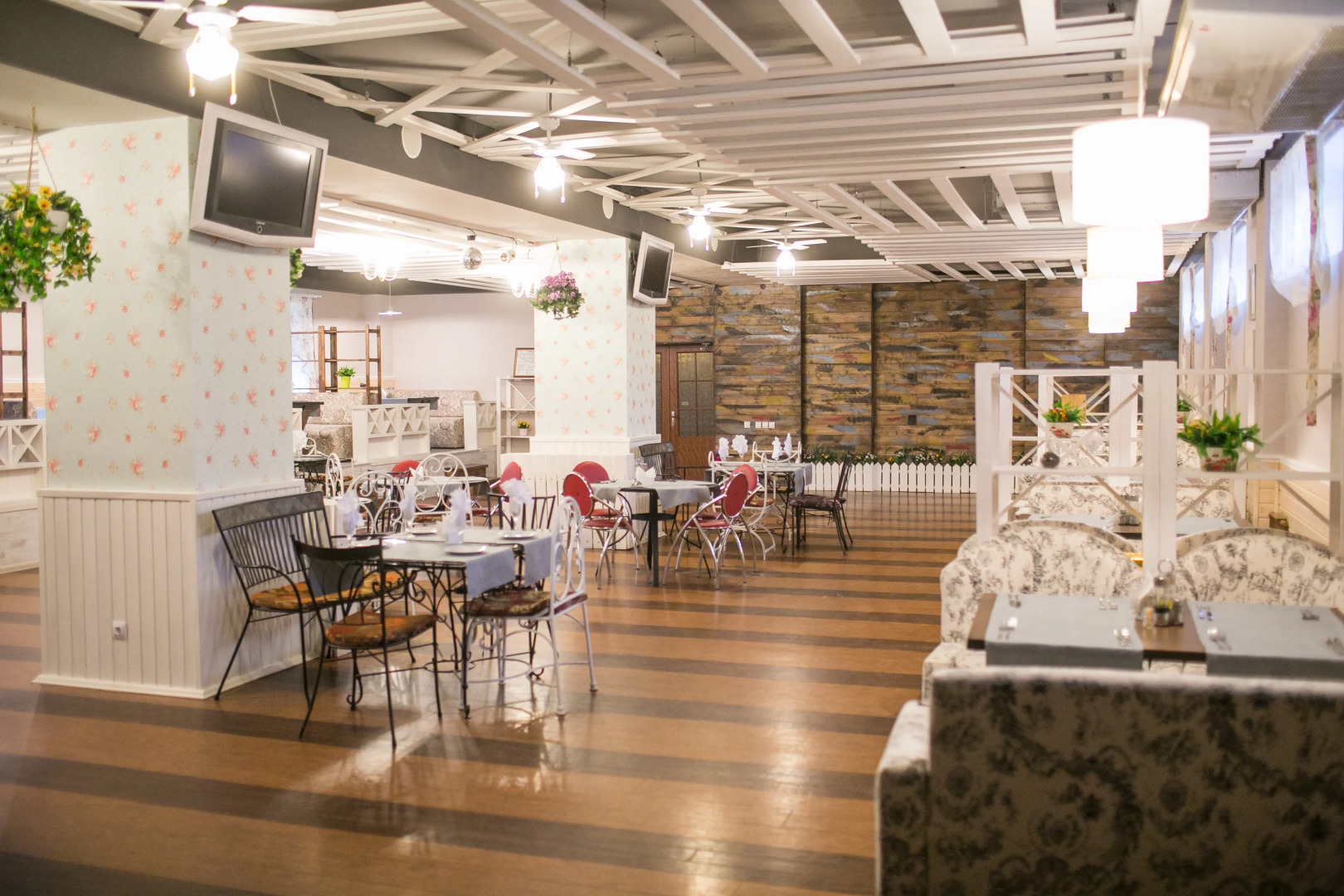 Гостиница Мегаспейс