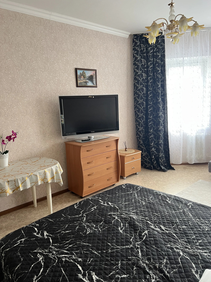 Квартира Героев Самотлора 21