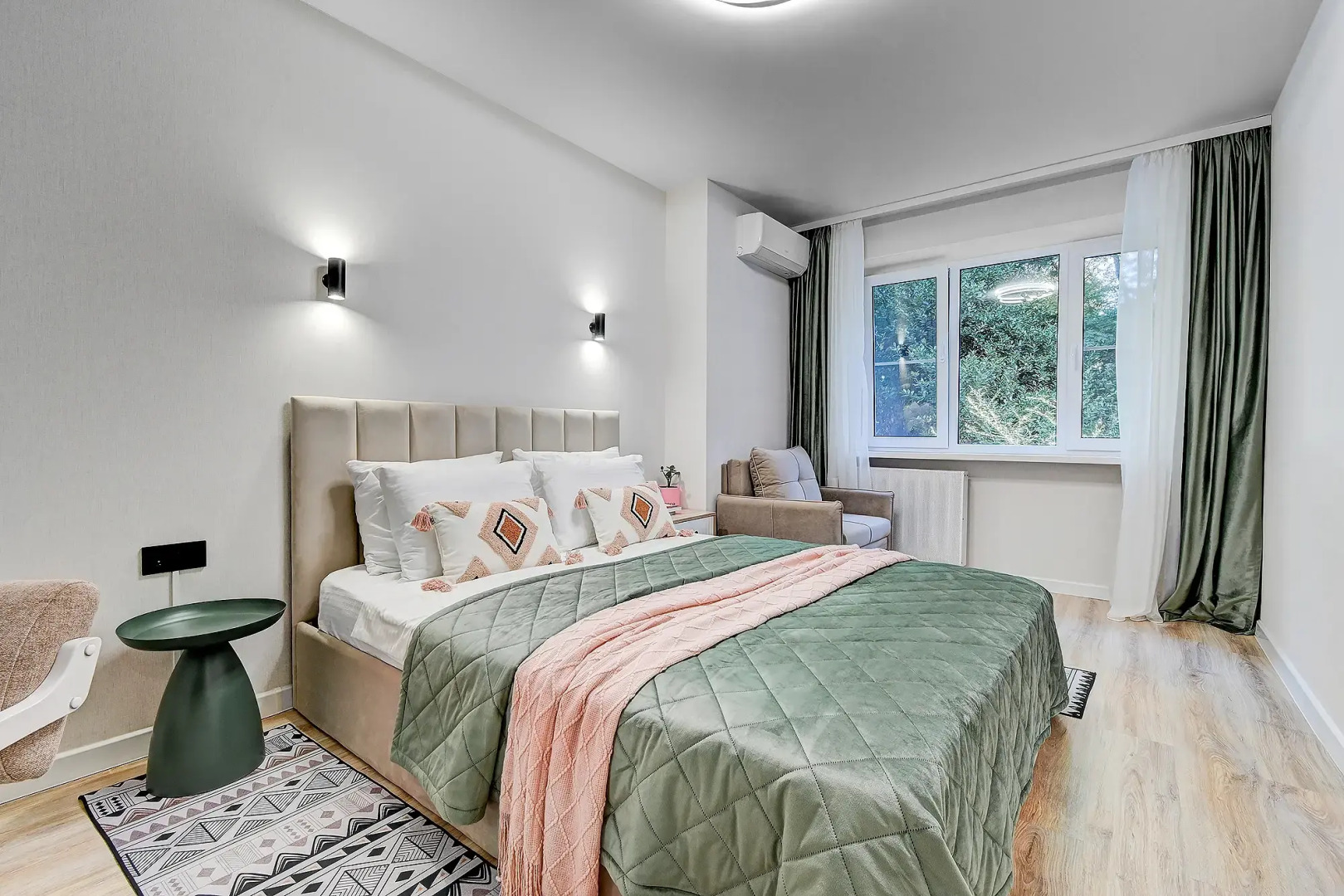 Квартира Я на Море 2-ком рядом с ЖД вокзалом и ул.Навагинской