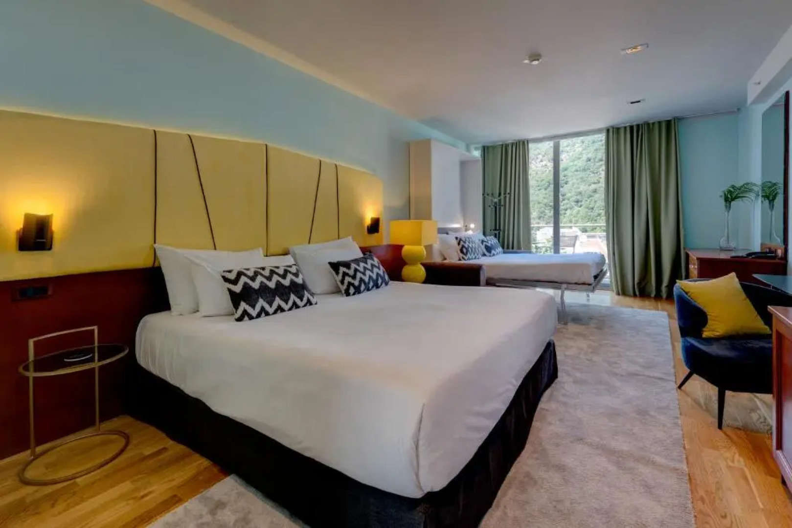 Отель Eurostars Queen of Montenegro