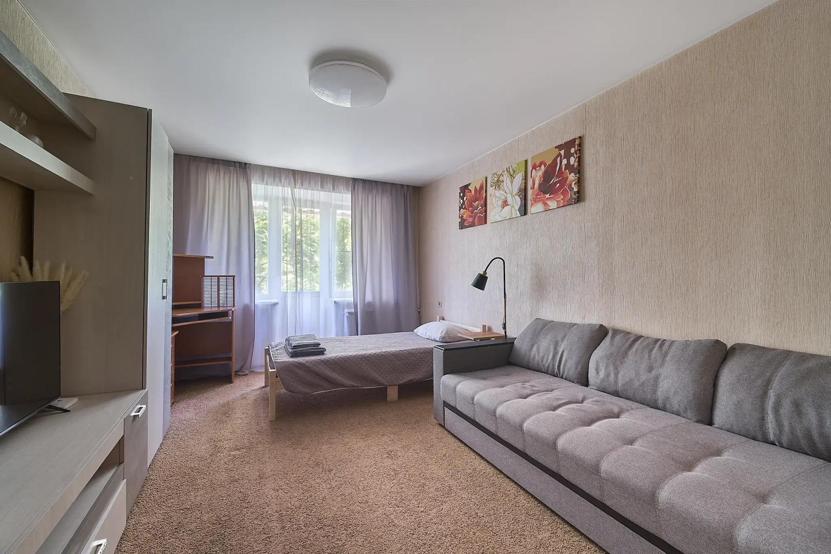 Квартира Двухкомнатная на Мира 12