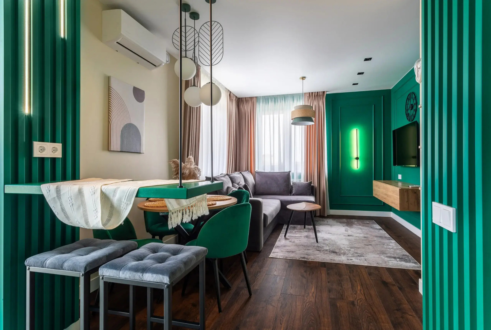 Апартаменты Lush green apartments
