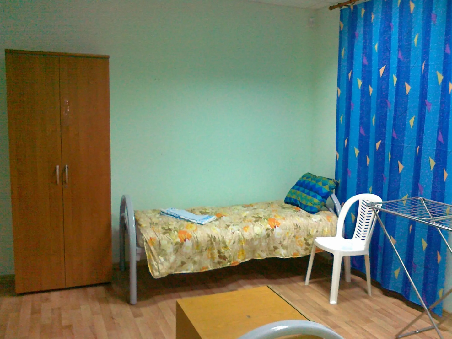 Хостел С Друзьями