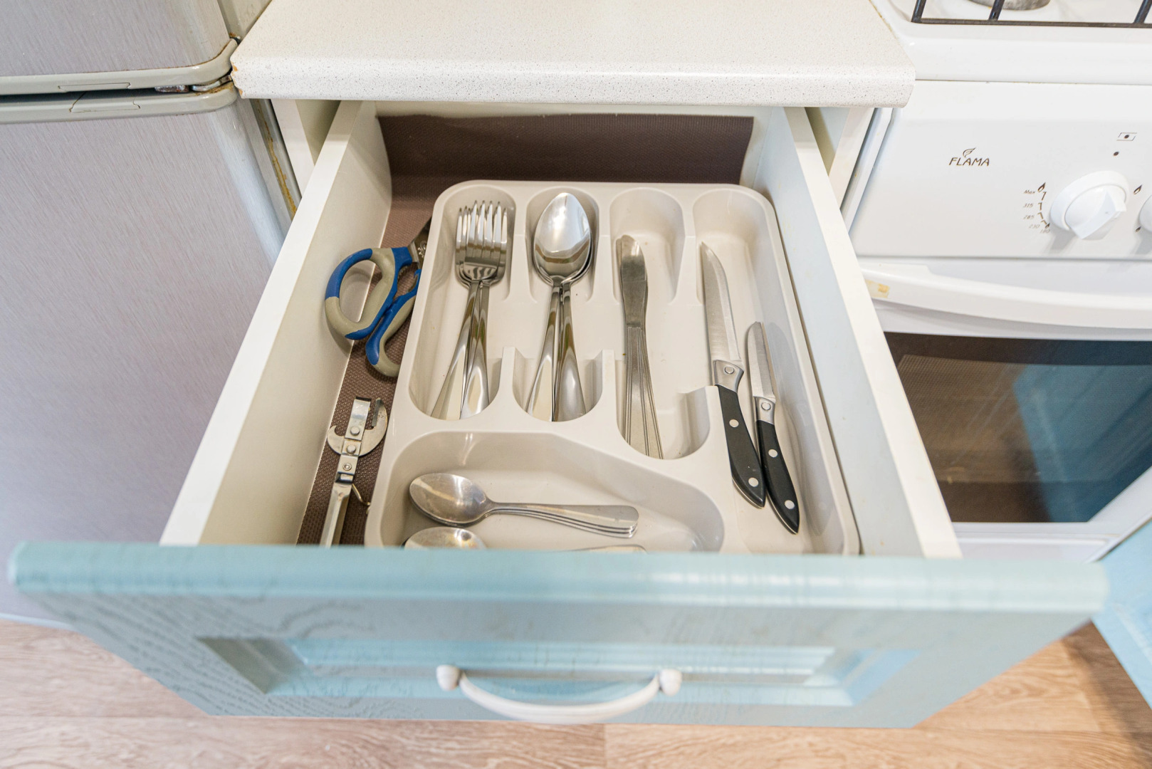 Квартира 2-к просторная в центре на Н.Смирнова 7 от RentAp, 6 сп.мест