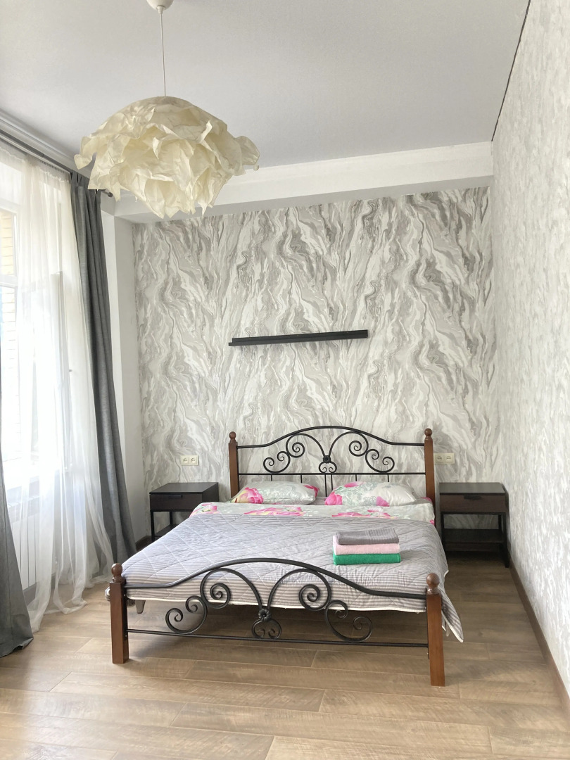 Апартаменты Евродвушка в центре Домбая