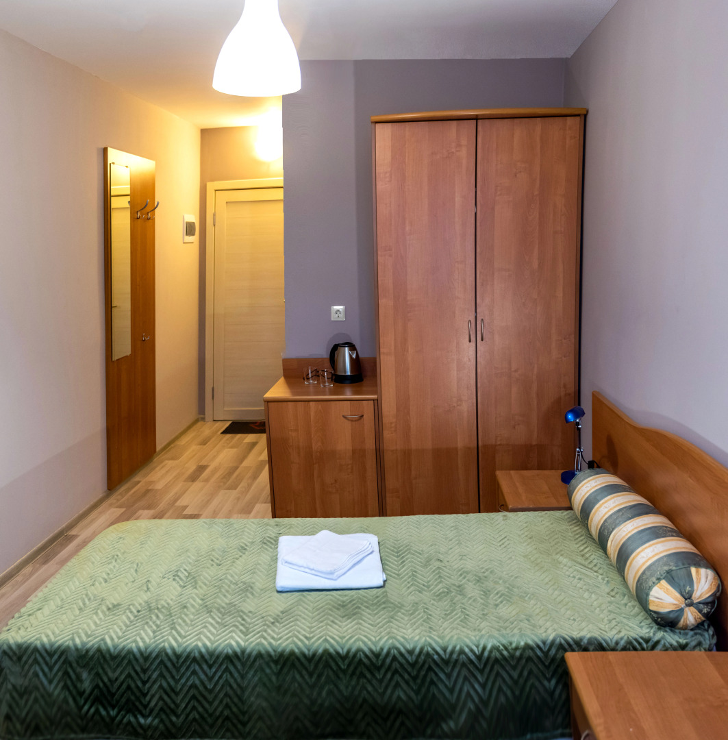 Отель Ист Ривер