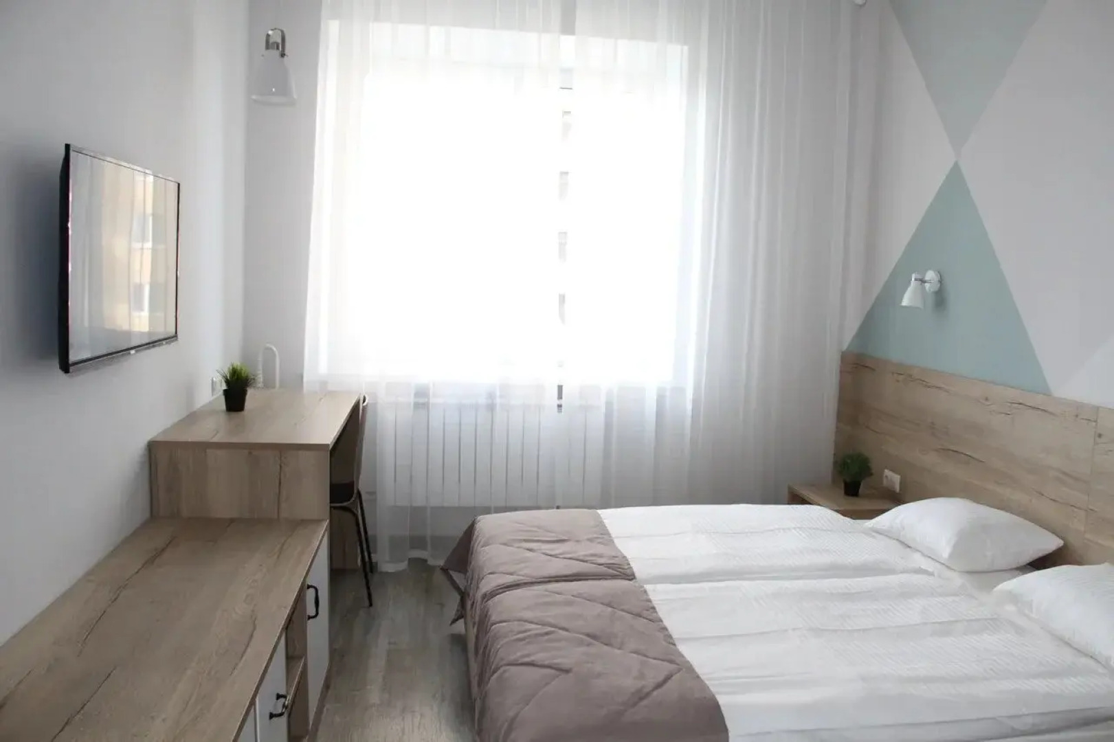 Отель Атриа