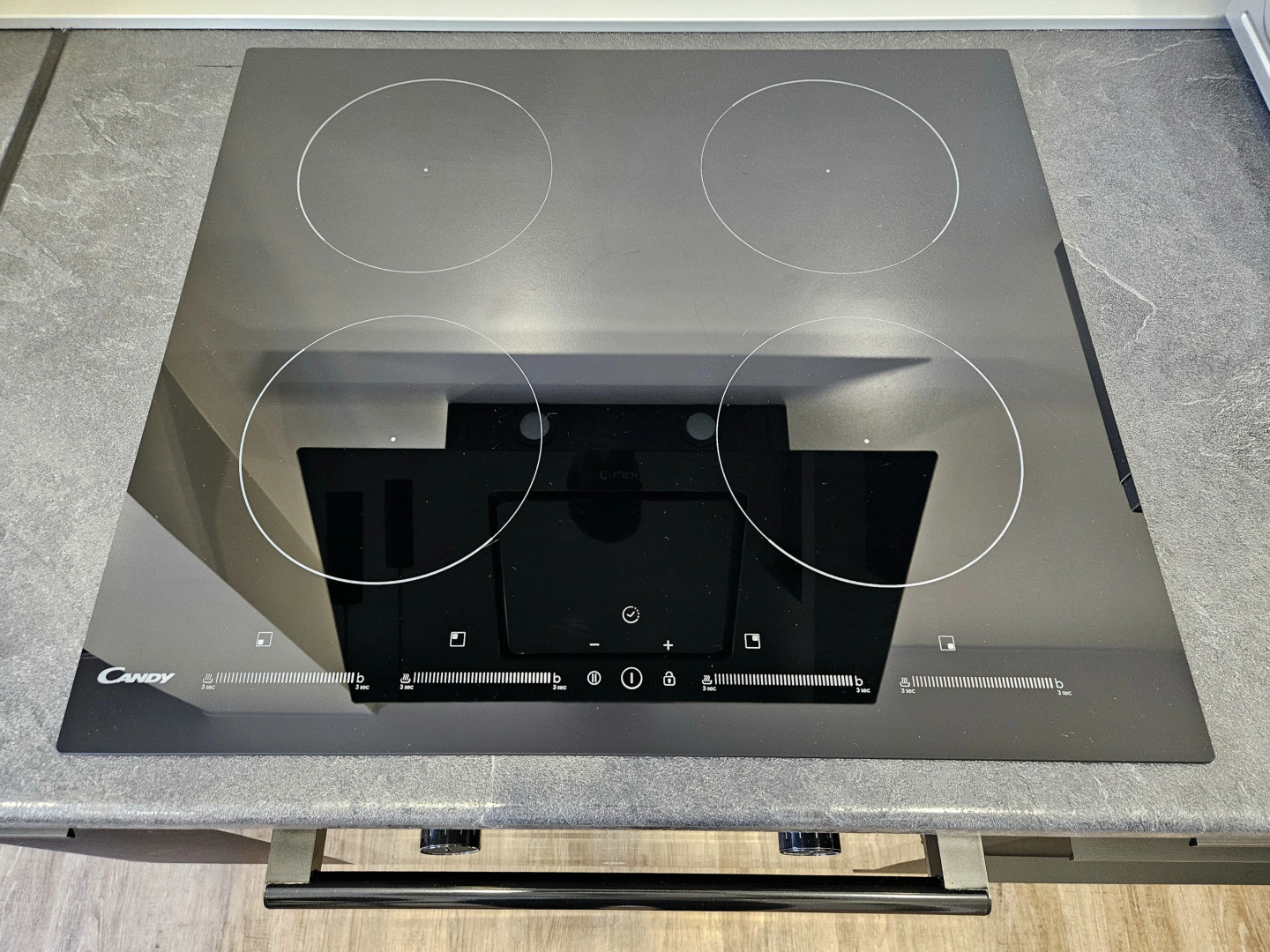 Квартира Двухкомнатная на Турчевича 8