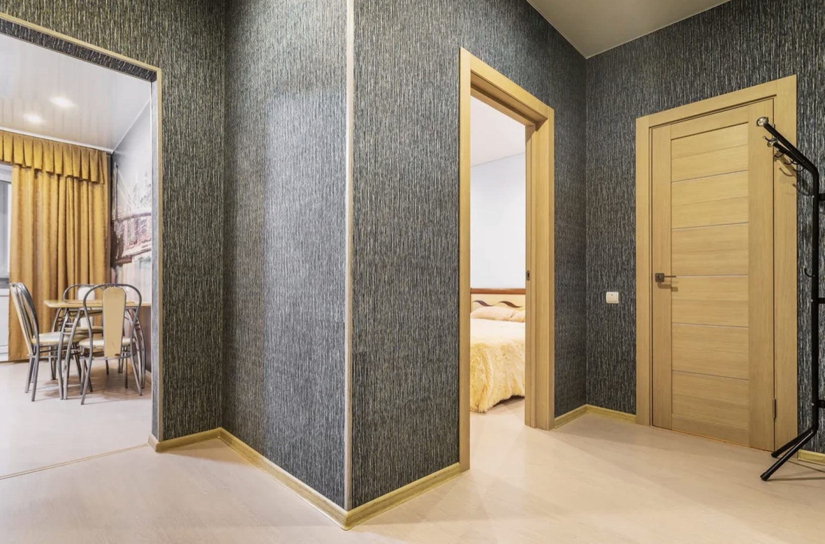 Уютные Апартаменты с Видом на реку Волгу (ул. 5 просека д.101)