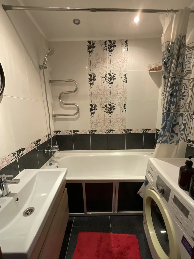 Квартира на Дружбы Народов 19