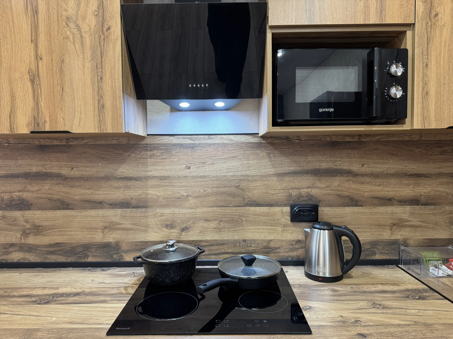 Апартаменты Atmosfera Sna у Жд Вокзала в Стильном Провансе