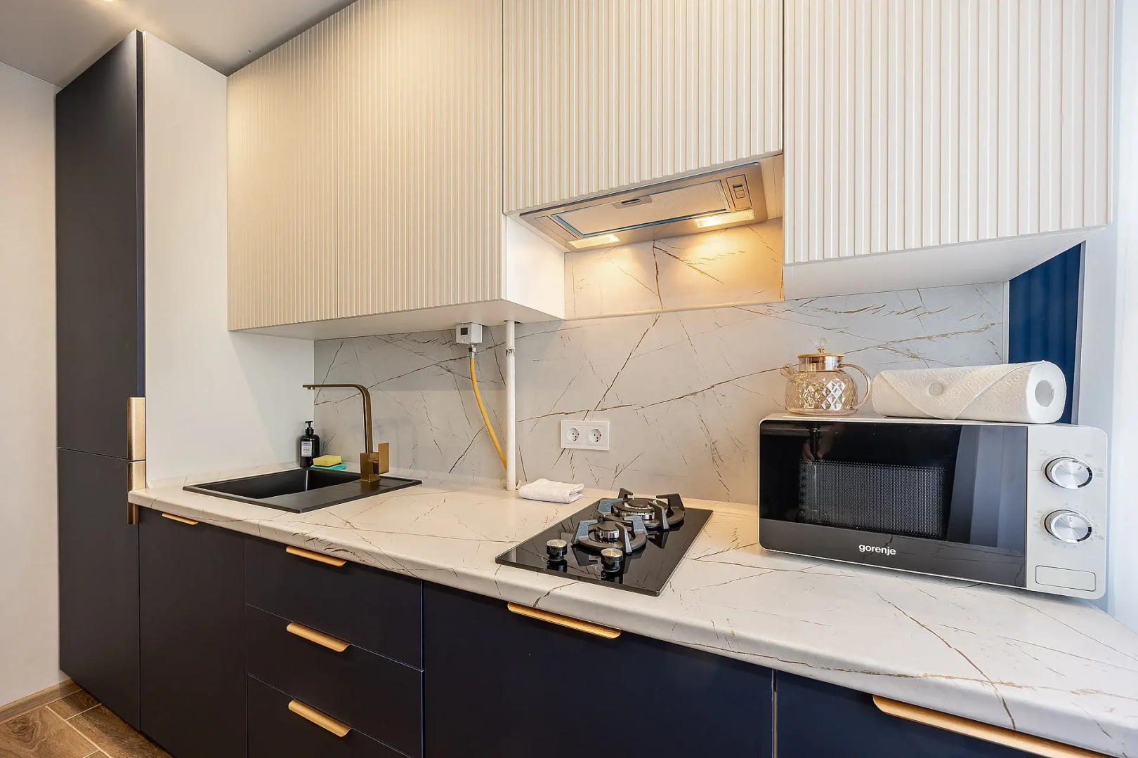 Апартаменты улучшенные, в центре города, с тремя спальнями