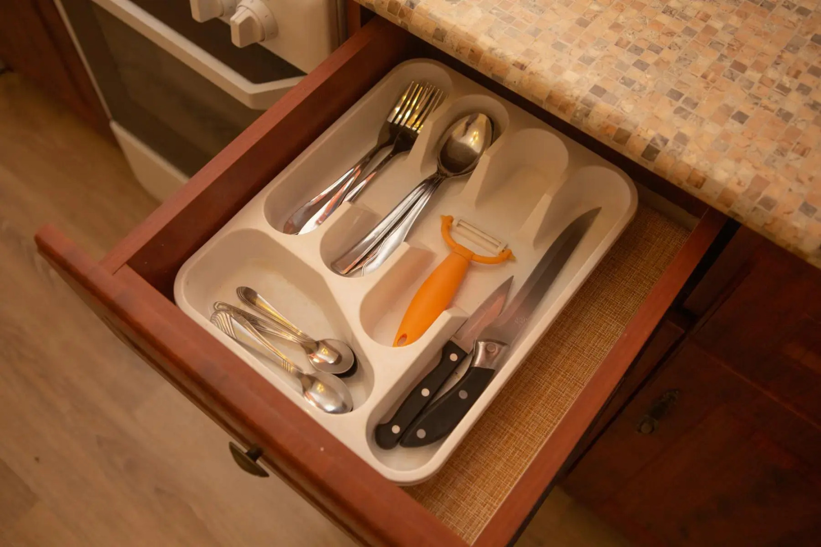 Апартаменты однокомнатные (17) Серебровская 91