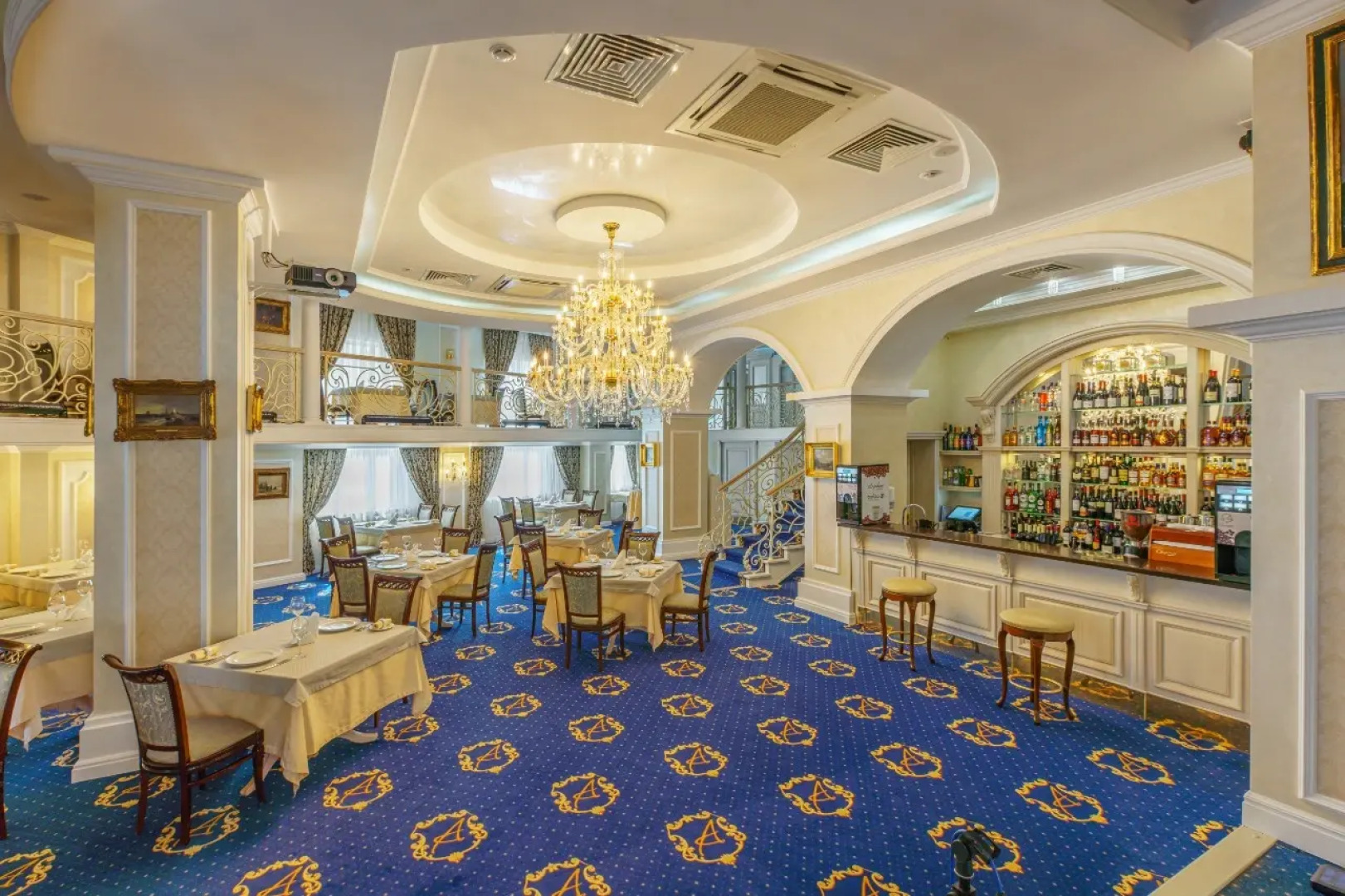 Отель Дегас