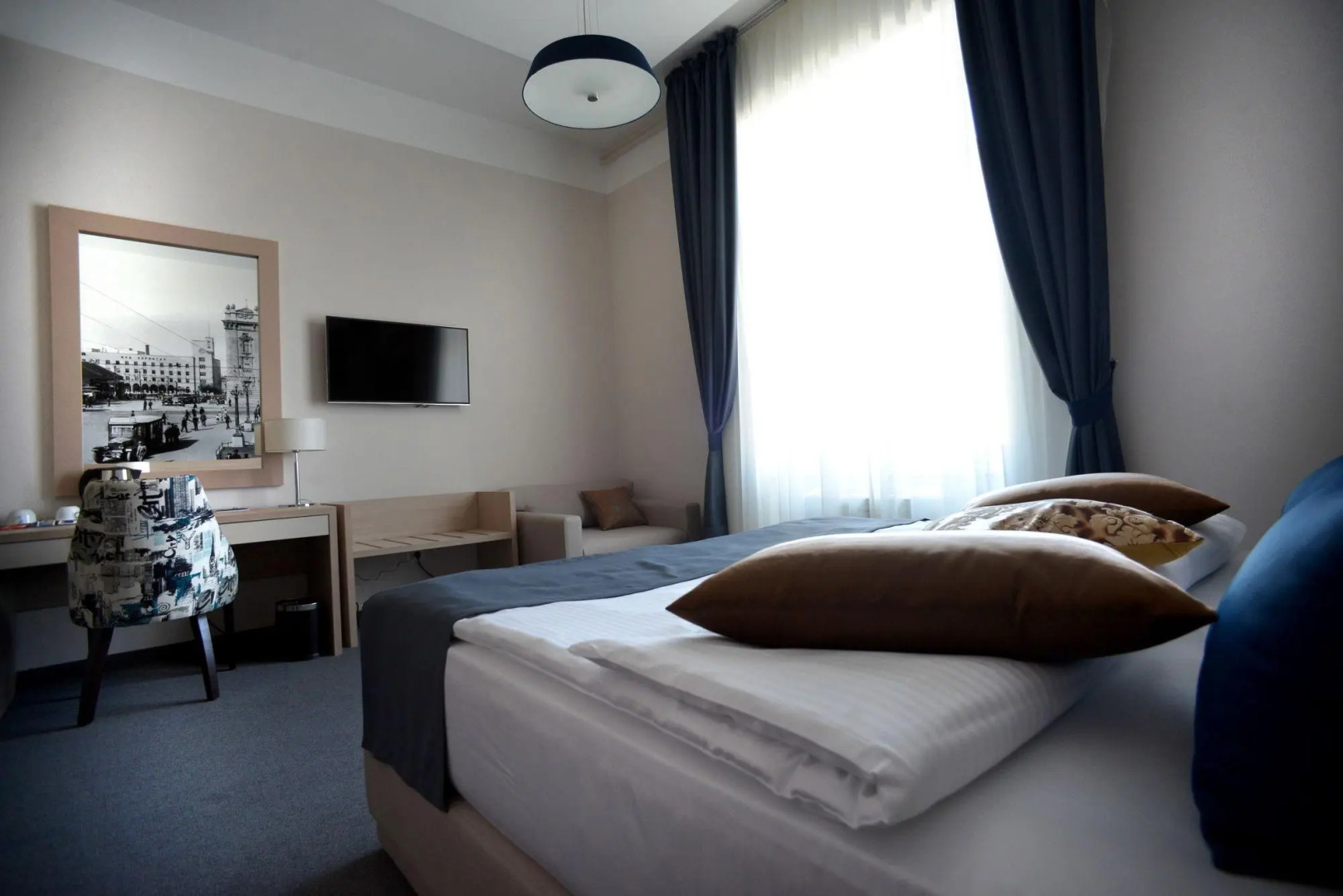 Ночлег и завтрак (B&B) Five Points Square - City Center