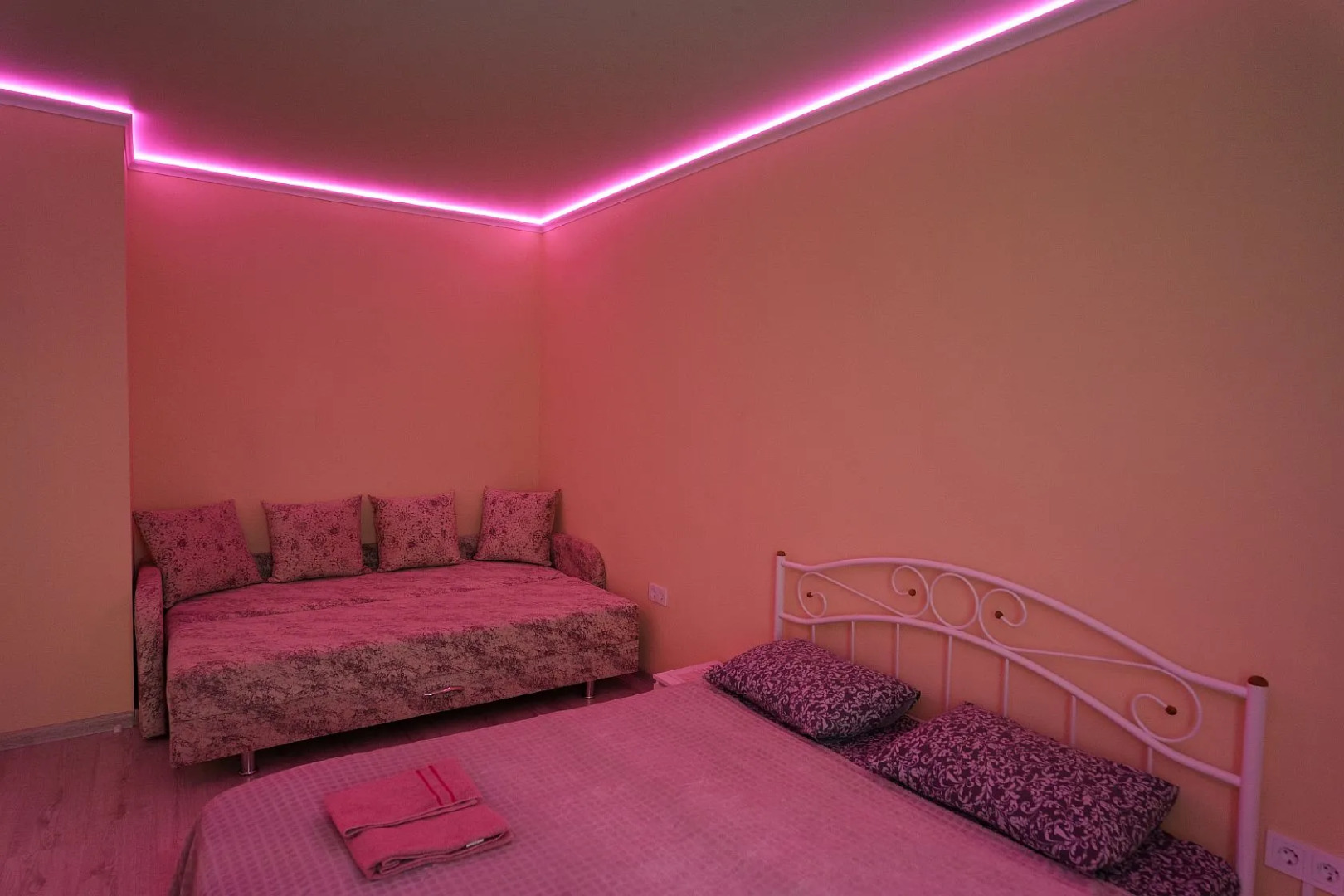 Апартаменты Right Room на Солнечном Бульваре 18