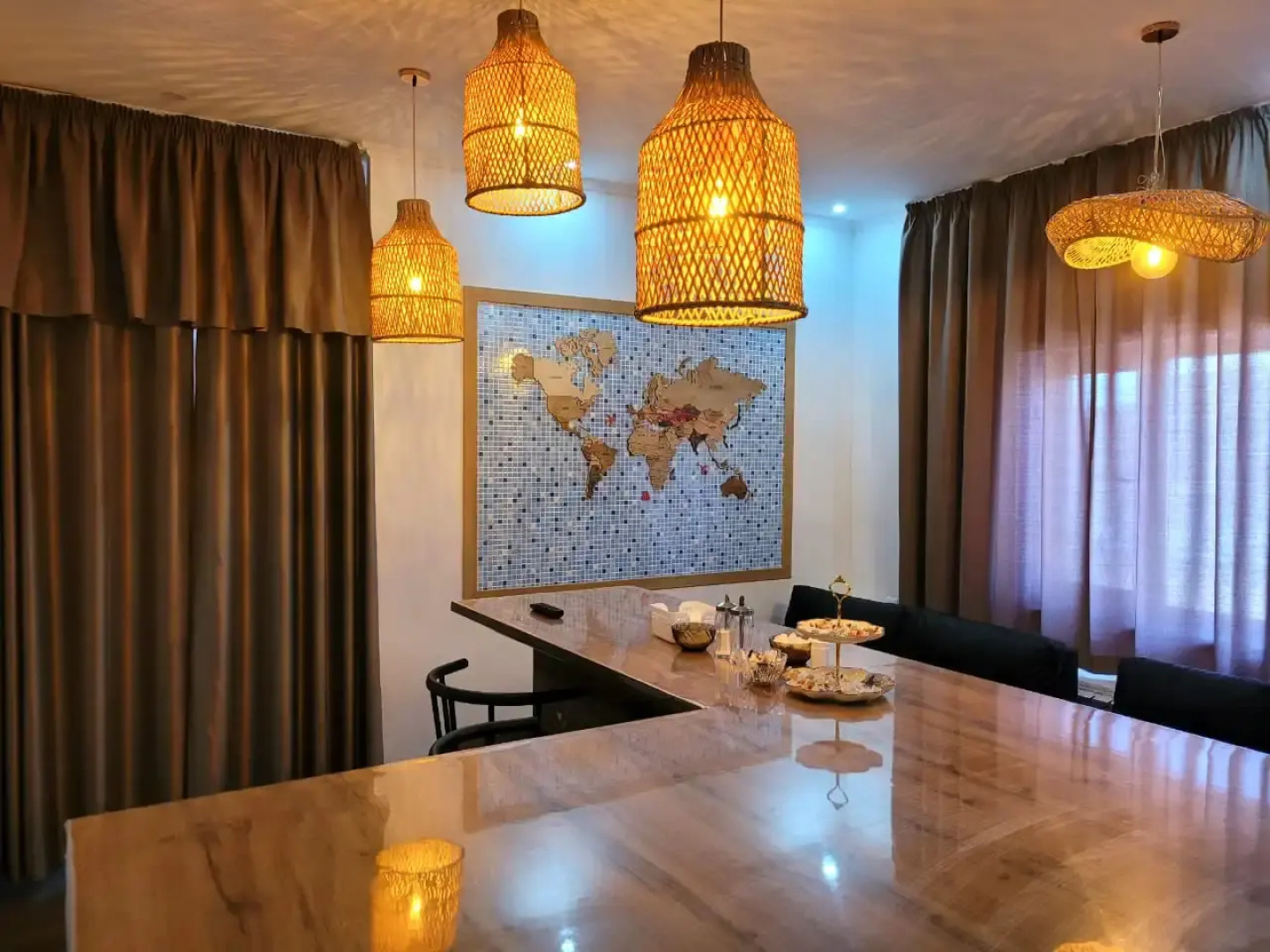 Отель Elite Capsule Hotel