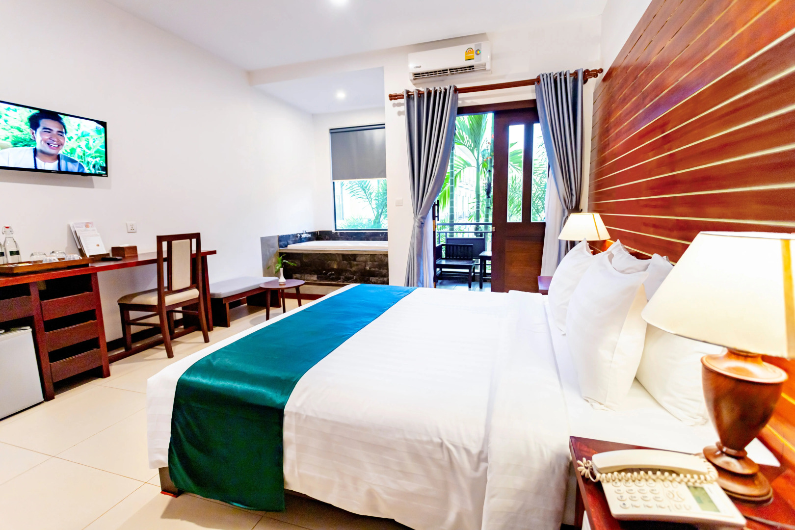 Отель Green Amazon Residence