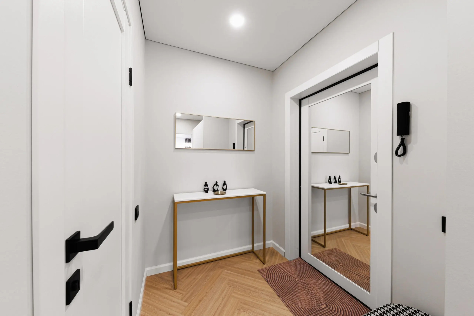 Апартаменты INCHU Лакина