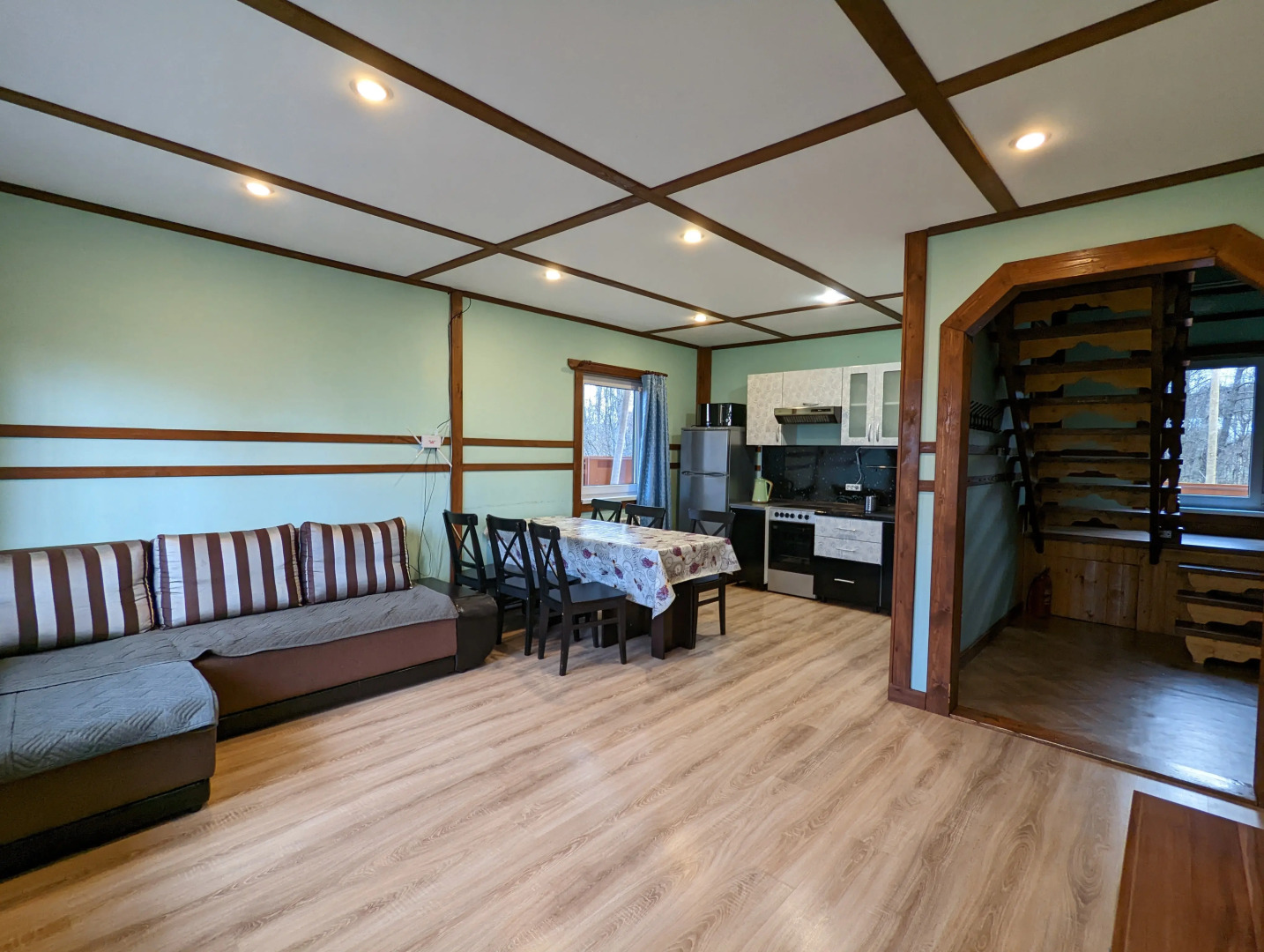 Частный Дом Озерная 38