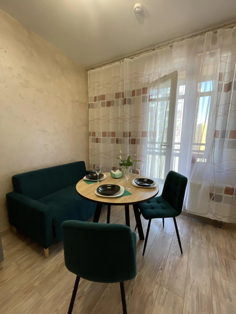 Апартаменты на Комендантском 63