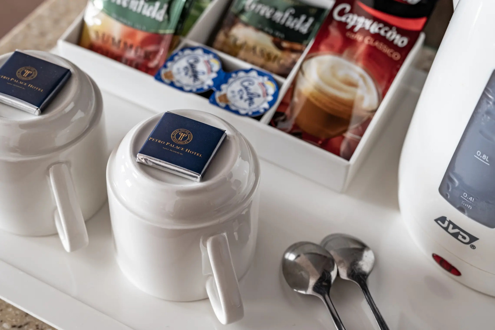 Отель Петро Палас 