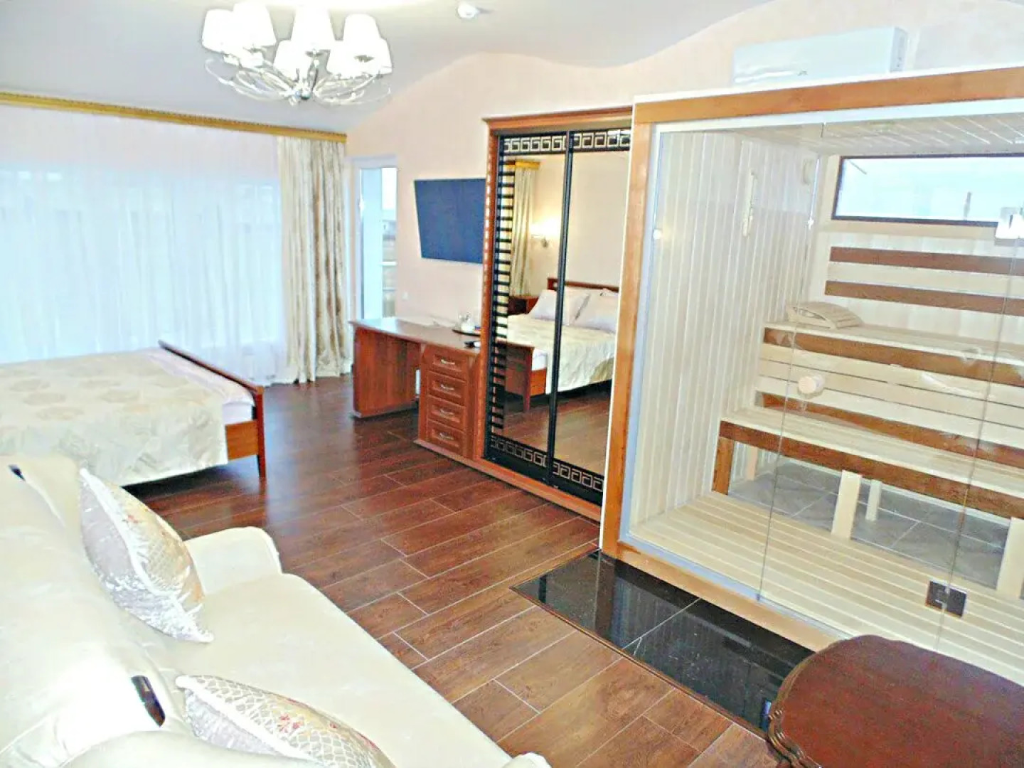 Гостевой дом  5 Avenue