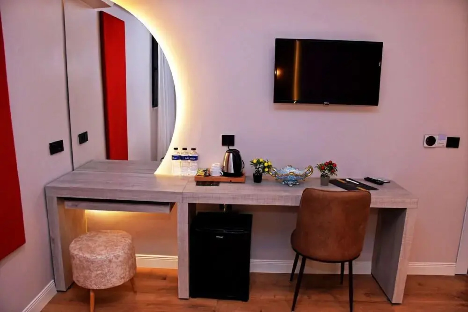 Отель Linda Port Hotel