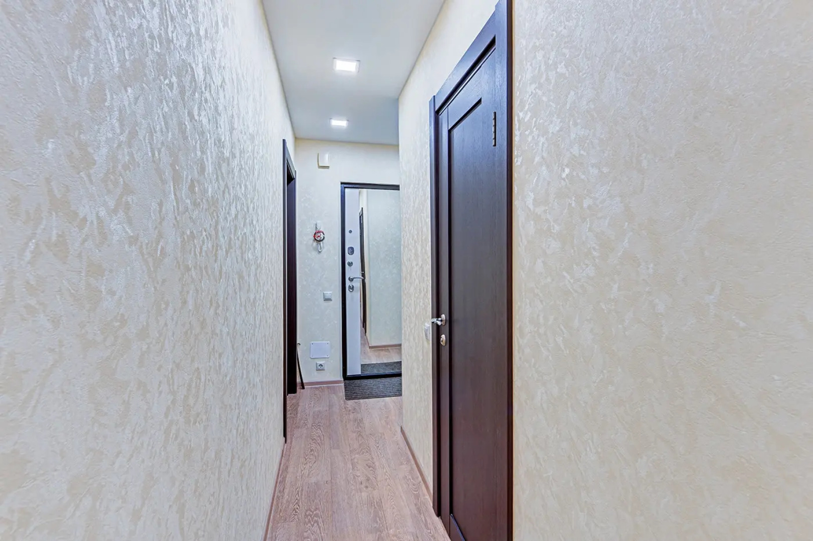 Квартира Домашний Кинотеатр с Дизайнерским Ремонтом