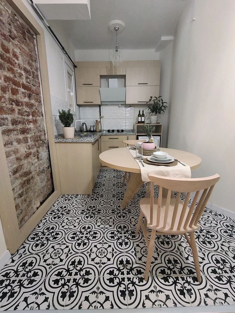 Apartments 2BR balcony house near Hilton bosphorus hotel