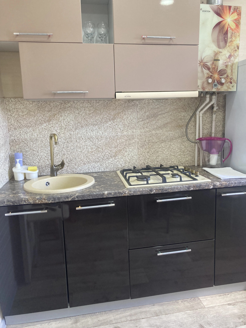 Апартаменты на площади Ленина