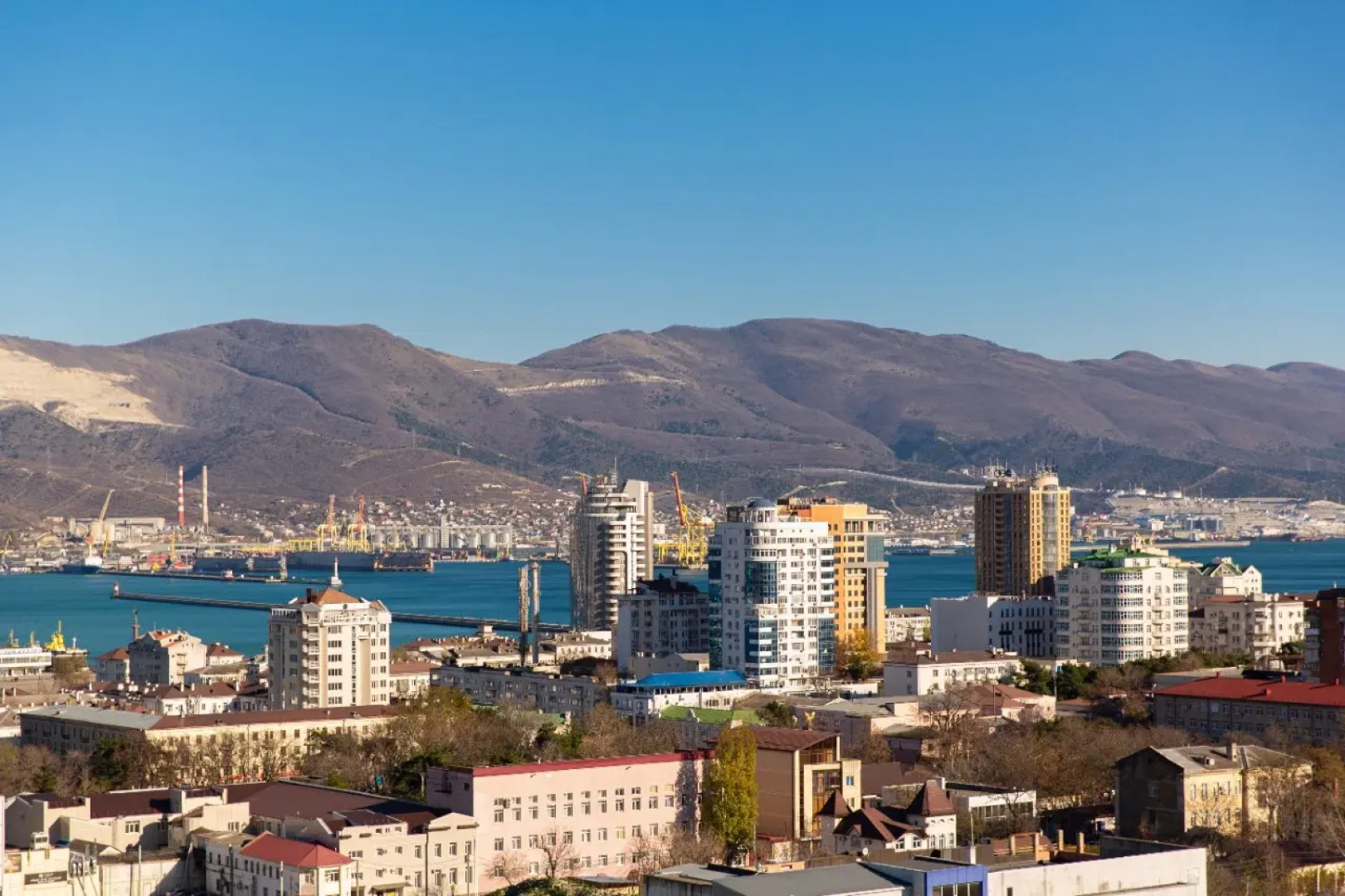 Апартаменты на улице Конституции 15