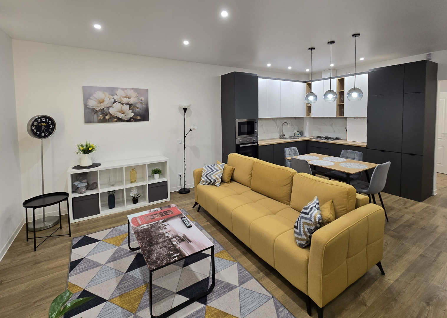 Апартаменты Потрясающие в центре Калининграда