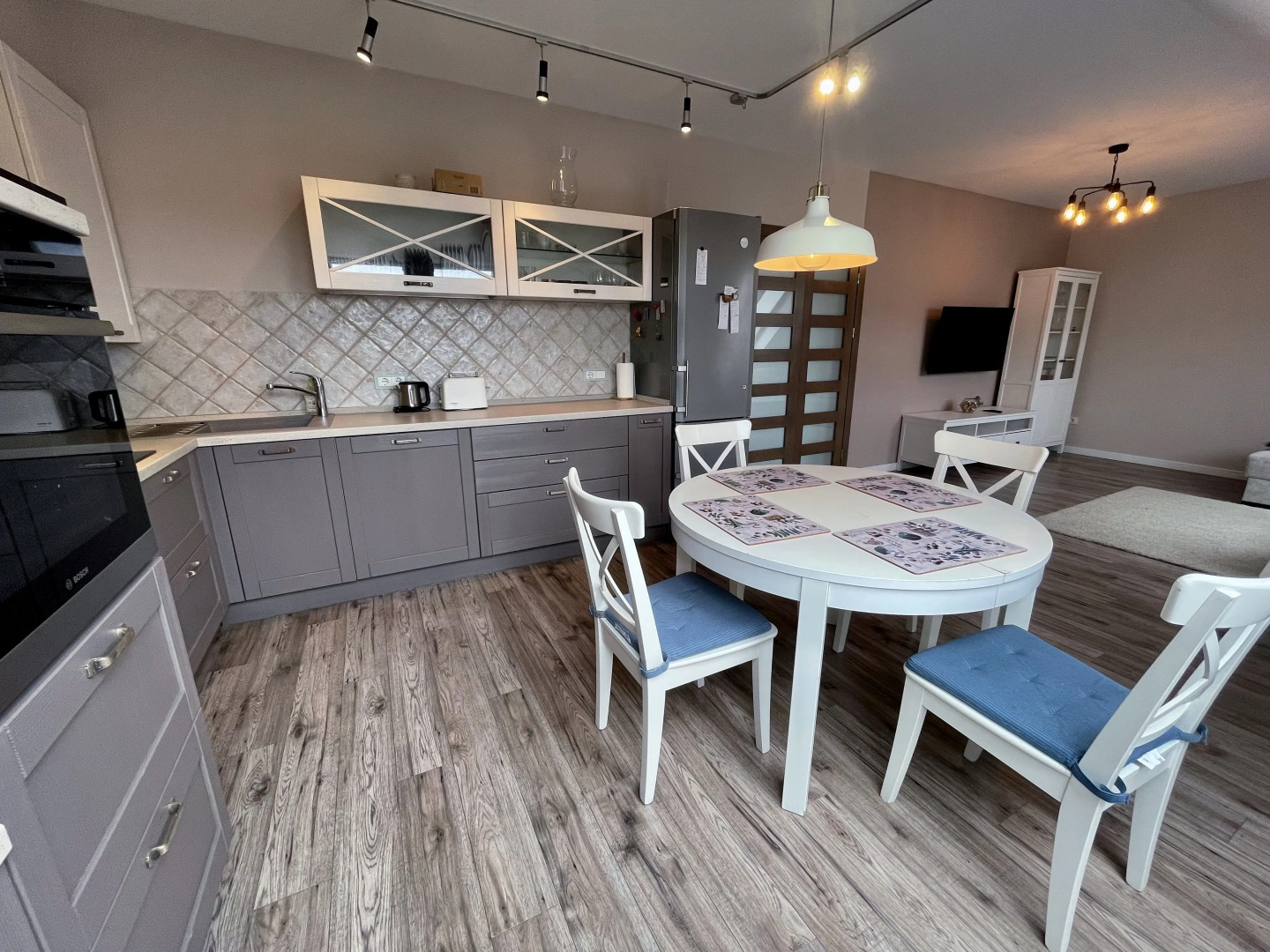 Квартира Трехкомнатная Cемейная в Amalienau