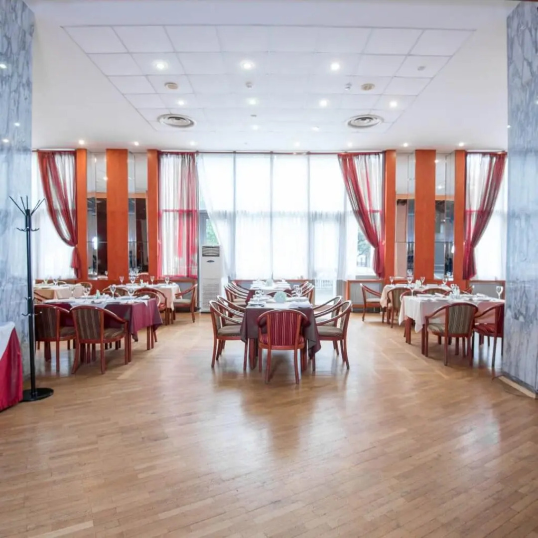 Отель Каравелла