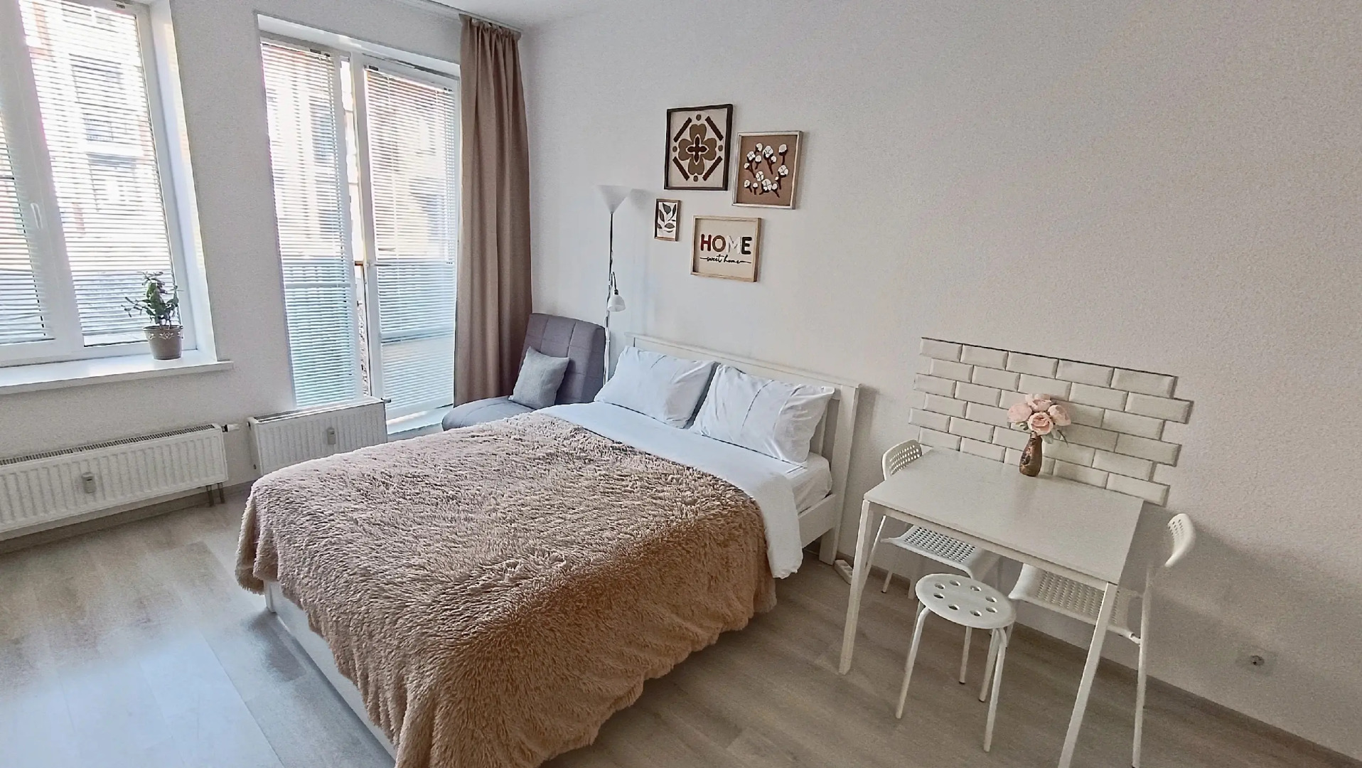 Квартира  студия у залива