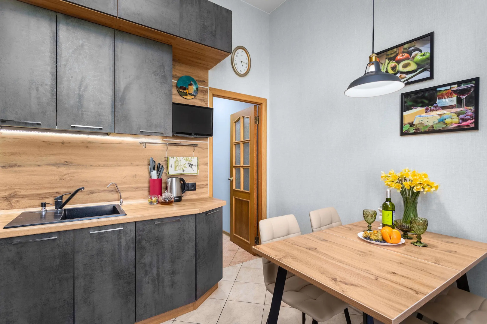 Квартира видовая в Золотом треугольнике Петербурга