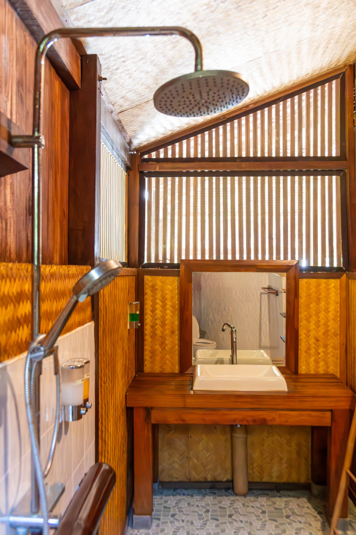 Отель Boulder Bay Eco Resort - Nga Khin Nyo Gyee Island