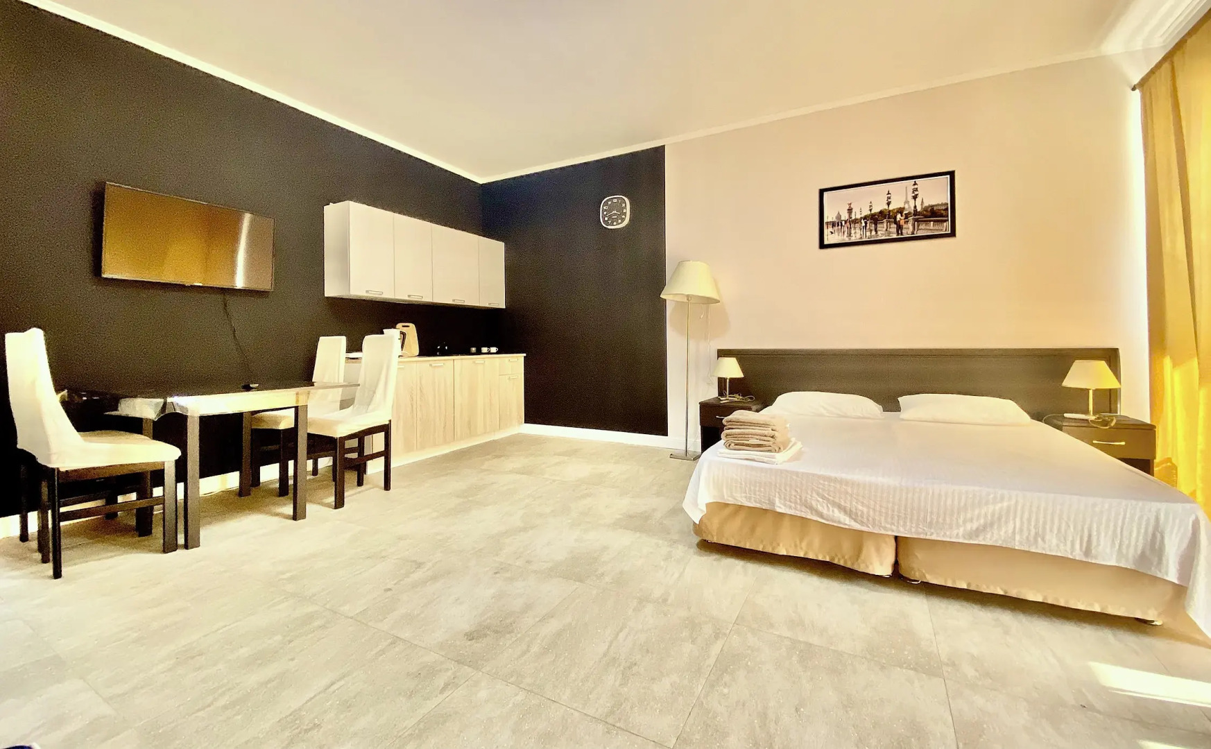 Апарт-отель Лотос