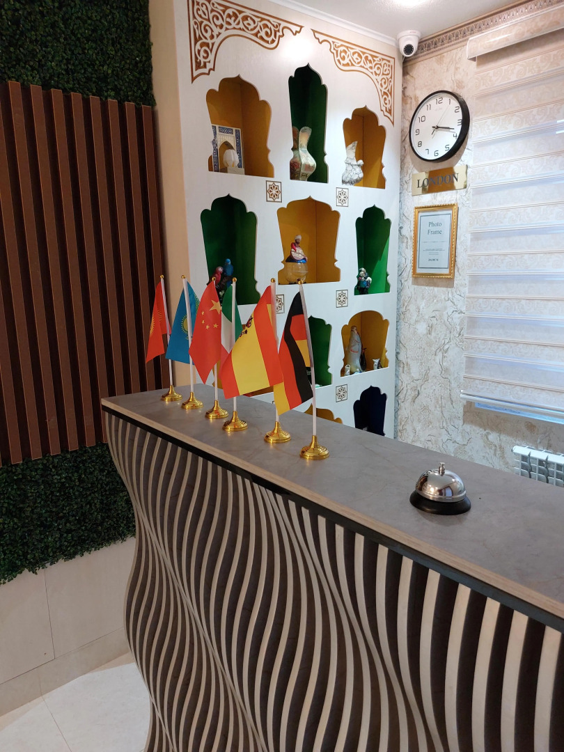 Отель Nanosh East