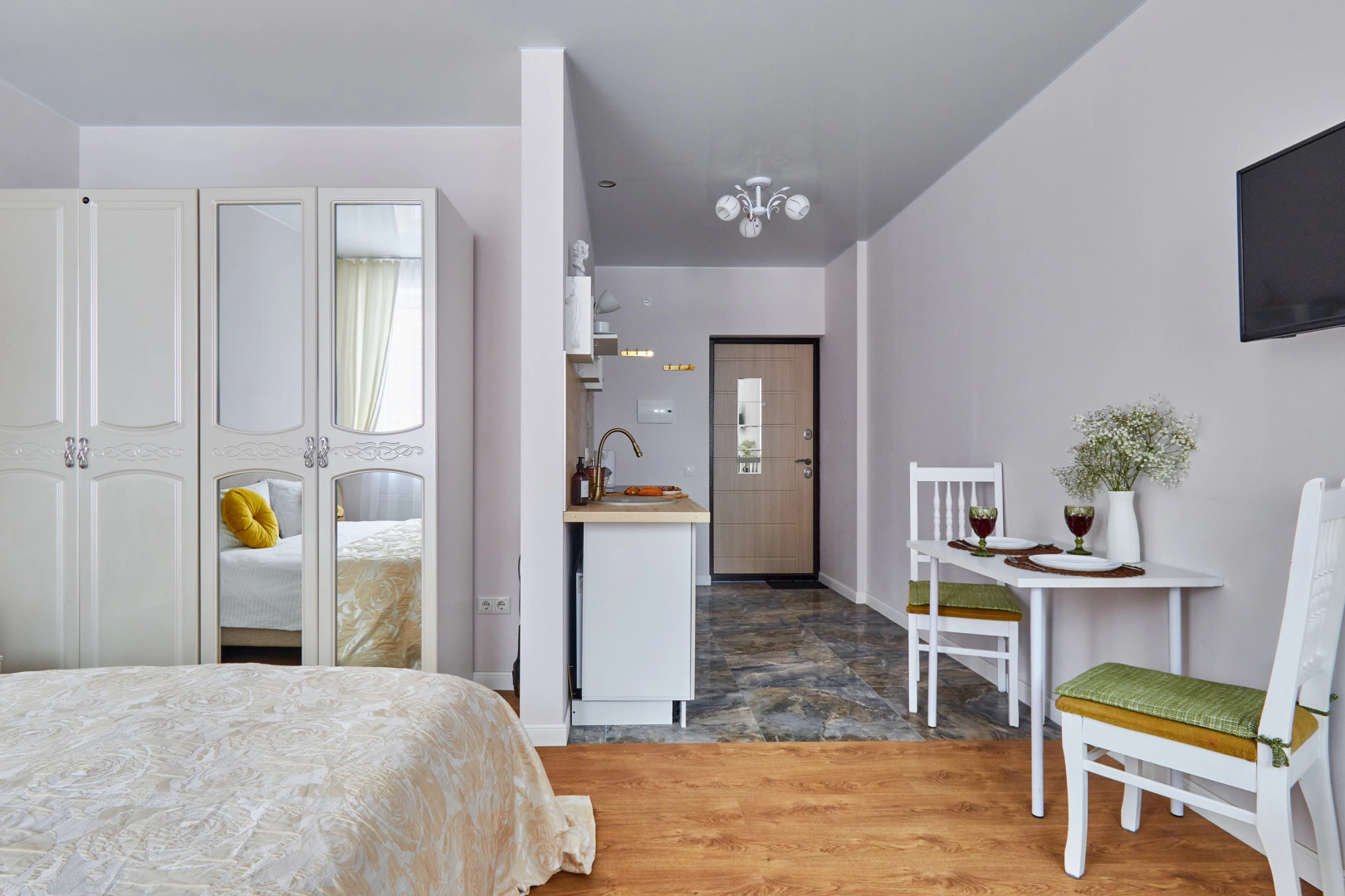 Квартира Красивая студия в Звенигороде