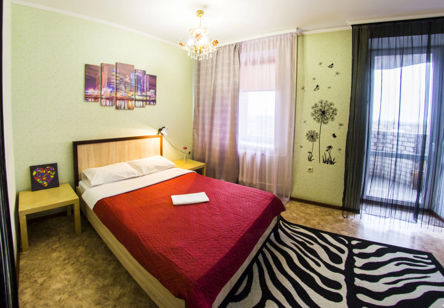 Апартаменты на Жукова 144