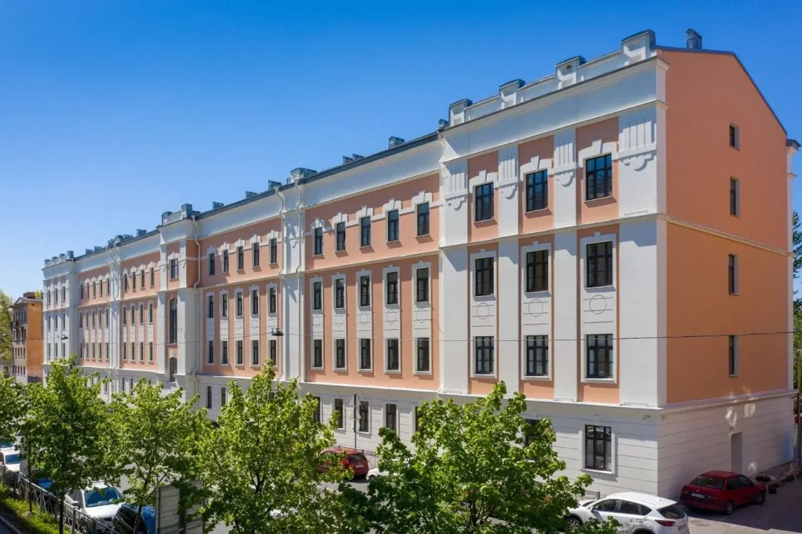 Апартаменты Sergeew Apartments Премиум с кухней в апарт-отеле Аквалина