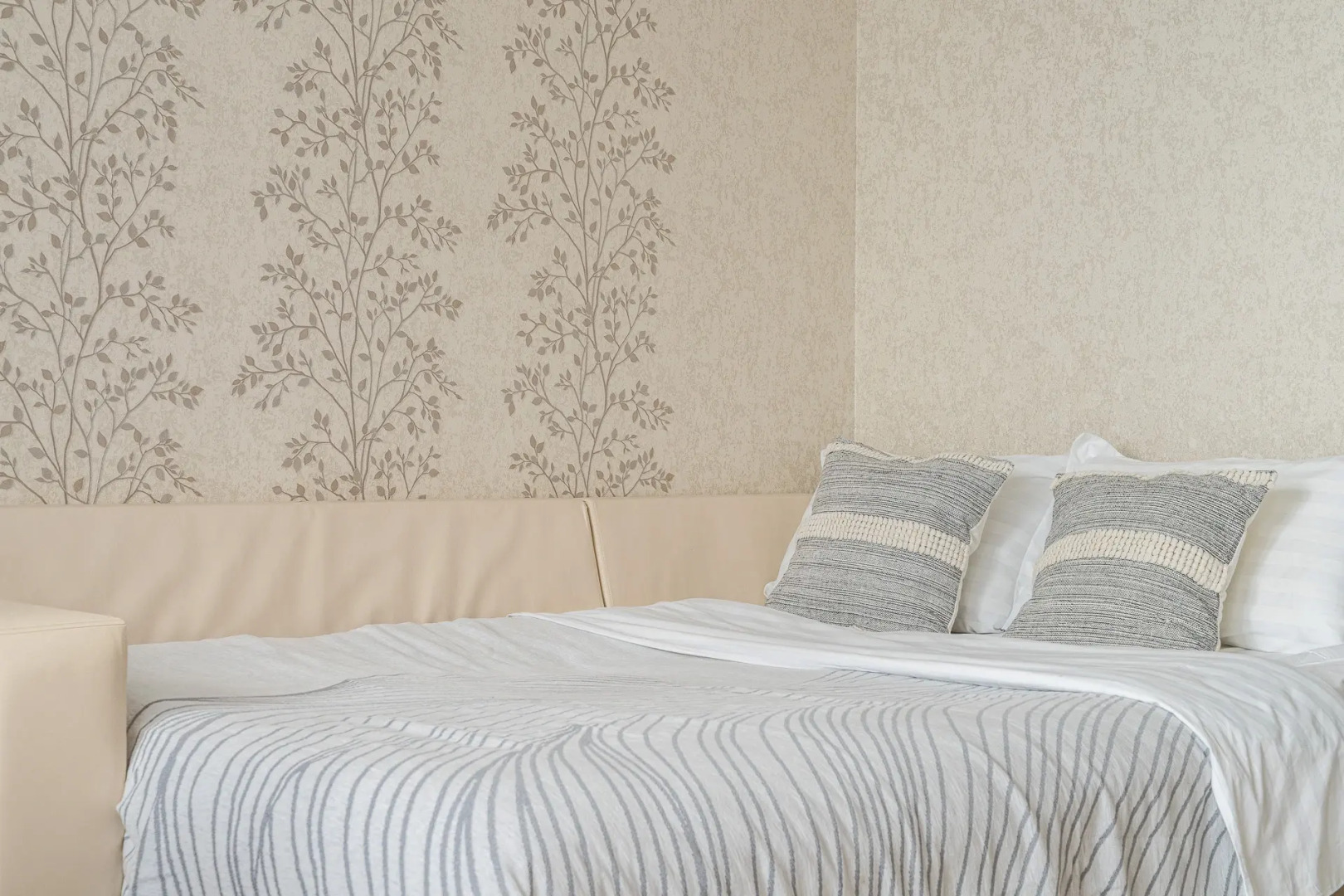 Квартира Апартаменты Уютная Студия рядом с Аэропортом Кольцово