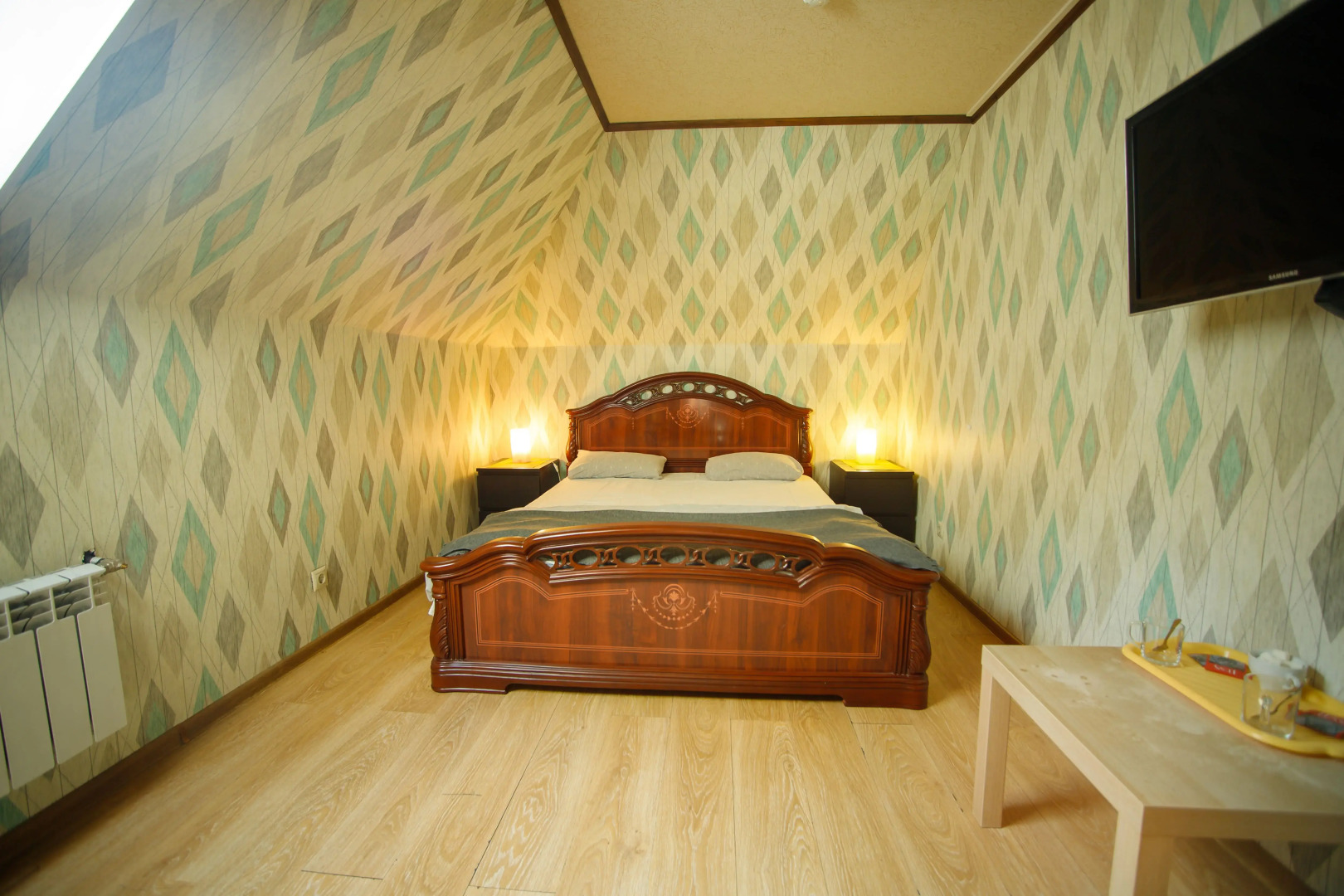 Меблированные комнаты Night Train