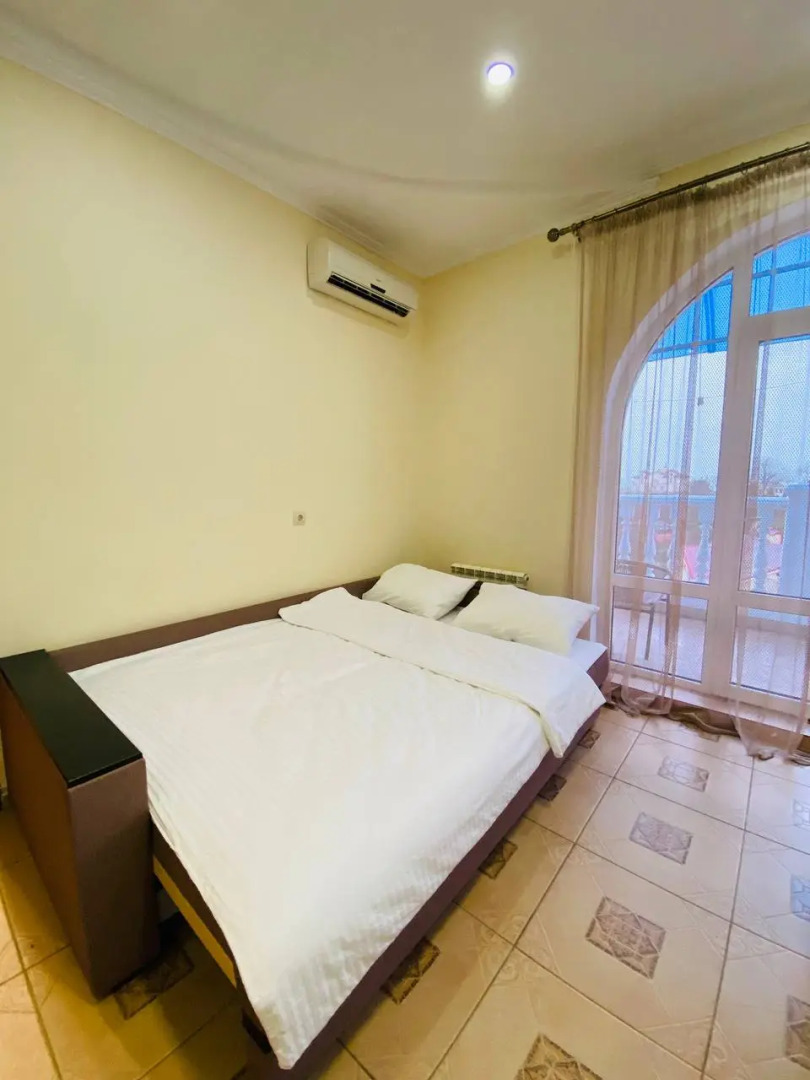 Апартаменты просторные с большим балконом