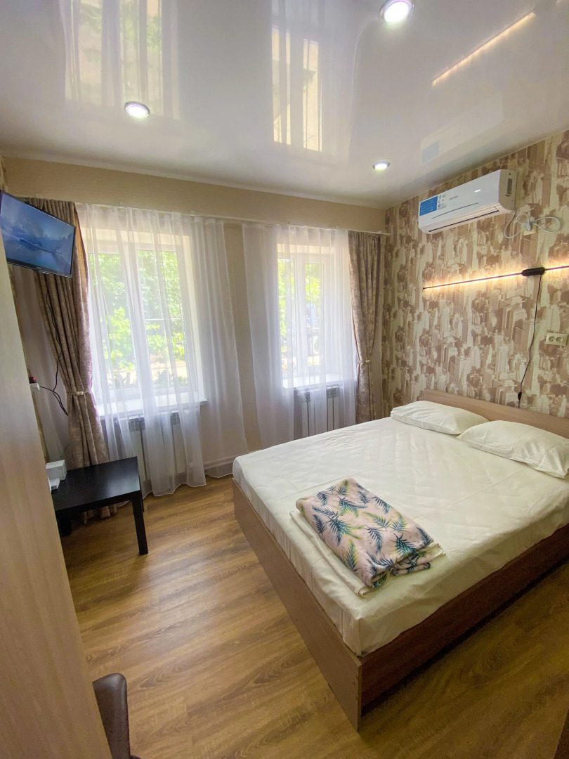 Апартаменты с отдельным входом и парковкой