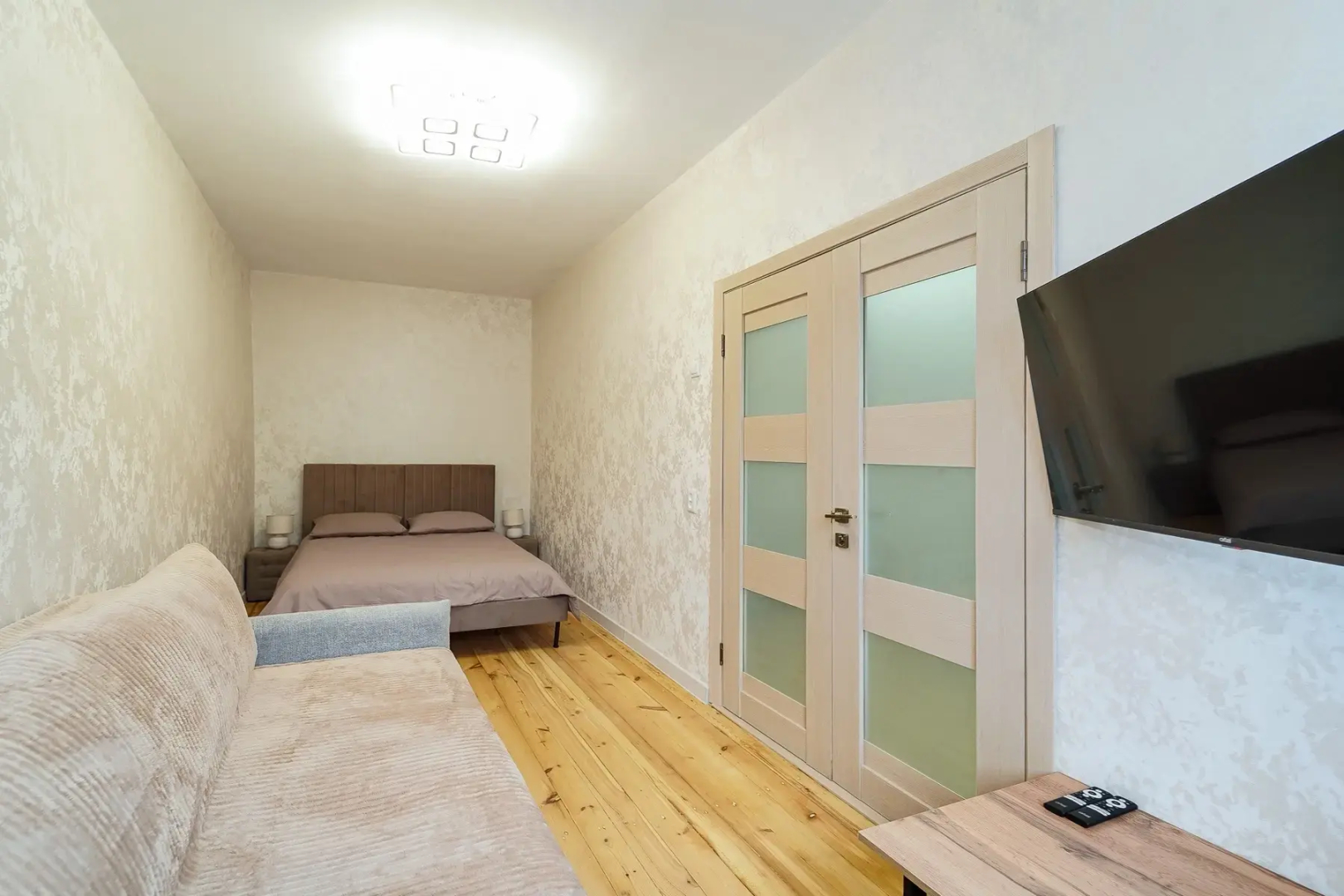 Апартаменты на Обойной 10