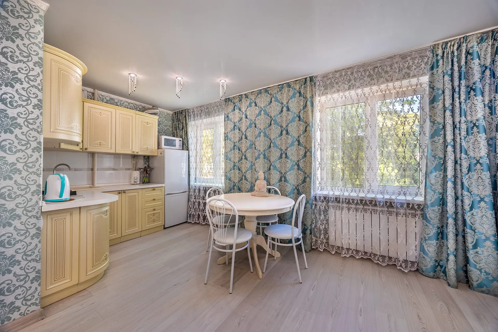 Апартаменты на Иванникова